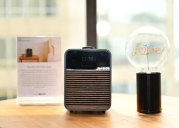 RUARK AUDIO แบรนด์ดังระดับพรีเมียมจากอังกฤษ รุกตลาดเครื่องเสียงไฮเอนด์เมืองไทย เปิดตัวลำโพงและวิทยุตั้งโต๊ะอัจฉริยะ 5 รุ่นใหม่