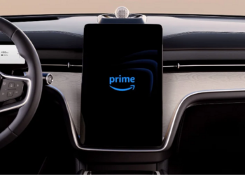 รถยนต์ Volvo รองรับแอปพลิเคชัน Prime Video และ YouTube อย่างเป็นทางการ ใช้งานได้เฉพาะเมื่อรถจอดนิ่ง