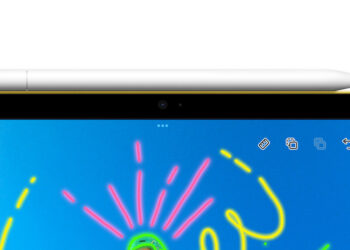 Apple Pencil รุ่นใหม่ ที่มีพอร์ต USB-C มีแม่เหล็กสำหรับแนบติดกับ iPad แต่ไม่รองรับการจับคู่หรือชาร์จไร้สาย