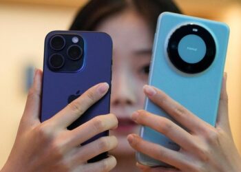 HUAWEI Mate 60 Pro สร้างยอดขายในจีนฮิตถล่ม ขายดีกว่า iPhone 15 Pro Max เป็นที่เรียบร้อย