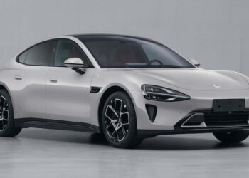 เผยโฉม Xiaomi SU7 และ SU7 Max รถยนต์ไฟฟ้าคันแรกของ Xiaomi ที่อาจทำงานบน HyperOS