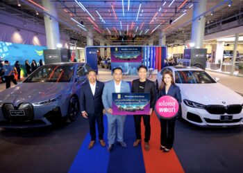 AIS Serenade ส่งดีลพิเศษแห่งปีนำ AIS Points มาเป็นส่วนลดซื้อรถ BMW หรือ MINI นำรถเก่ามา Trade in รับ Points เพิ่มอีก