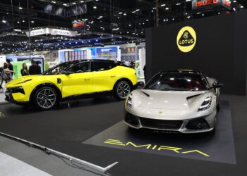 Lotus สปอร์ตคาร์สัญชาติอังกฤษ เผยโฉม 2 รุ่นเรือธง Lotus Eletre และ Lotus Emira พร้อมมอบสิทธิประโยชน์สุดเอ็กซ์คลูซีฟในงาน Motor Expo 2023