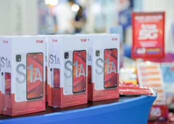 TRUE มอบความสุขปีใหม่แก่คนไทย จัดเต็มส่วนลด TRUE S1A จาก 3,599 บาท เหลือเพียง 399 บาท วันนี้ – 31 ม.ค. 67