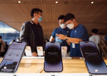 สำนักข่าว Bloomberg ยืนยัน รัฐบาลจีนมีคำสั่งแบน iPhone ออกไปอีกอย่างน้อย 8 จังหวัด