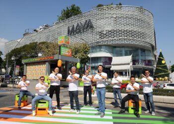 AIS 3BB FIBRE3 นำทัพบุกถิ่นล้านนา ดันศักยภาพเศรษฐกิจสร้างสรรค์ และวิถีชีวิตหมู่คนอิสระดิจิทัล ด้วยนวัตกรรมเน็ตบ้านที่ดีมากกว่า เพื่อลูกค้าและคนไทย