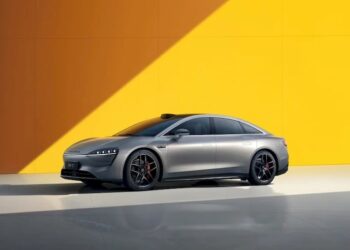 STELATO แบรนด์ EV น้องใหม่ ที่เกิดจากความร่วมมือระหว่าง HUAWEI กับ BAIC พร้อมเปิดตัวในปี 2024