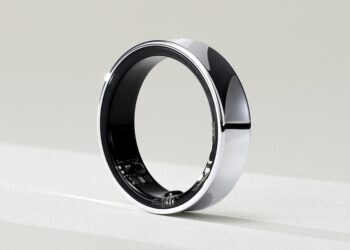 Apple มีแผนพัฒนาแว่นตาและแหวนอัจฉริยะ รวมถึง AirPods ที่มีกล้องในตัว