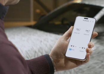 HONOR Magic6 Pro สามารถควบคุมรถยนต์ได้แบบไร้สัมผัส เพียงแค่จ้องหน้าจอ (ชมคลิป!!)