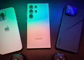 วัดความร้อน iPhone 15 Pro Max vs Galaxy S24 Ultra vs ROG Phone 8 Pro หลังจากเล่นเกมนาน 30 นาที