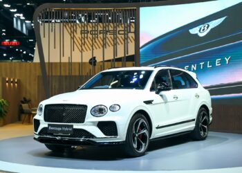 เบนท์ลีย์ แบงค็อก เปิดตัว BENTAYGA S HYBRID สปอร์ตเอสยูวีหรูพันธุ์ดุอย่างเป็นทางการ เริ่มต้นที่ 13.7 ล้านบาท