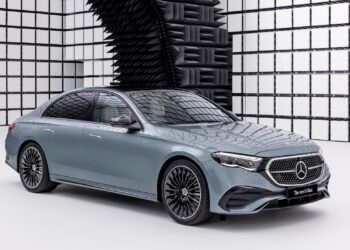 “The new E-Class: Launch Edition” รุ่นผลิตจำนวนจำกัด โผล่เซอร์ไพรส์กลางมอเตอร์โชว์ ราคาเริ่ม 3.99 – 4.25 ล้านบาท เปิดจองแล้ววันนี้