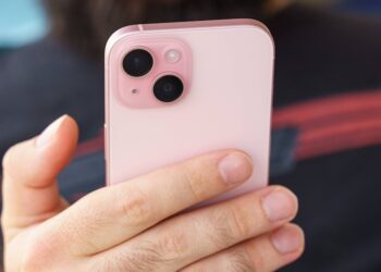 Apple คิดว่าพื้นที่เก็บข้อมูล 128GB ใน iPhone ก็มากเกินพอแล้ว