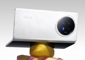 ชมภาพถ่ายจาก vivo X Fold3 Pro แชร์โดยผู้บริหารของ vivo