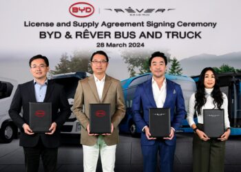 เรเว่ ต่อยอดความร่วมมือ BYD เดินหน้าก่อตั้งโรงงานประกอบรถบรรทุก และรถโดยสารพลังงานไฟฟ้านอกประเทศจีนเป็นครั้งแรกในไทย