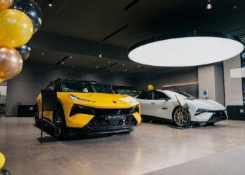 Lotus Cars Thailand เปิดตัวแฟลกชิปสโตร์แห่งใหม่ในประเทศไทยใจกลางสุขุมวิท ณ ศูนย์การค้าเอ็มสเฟียร์