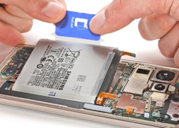 iFixit ประกาศแยกทางกับ Samsung หลังจากเคยจับมือกันเมื่อ 2 ปีก่อน