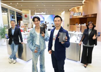 โปรโมชั่น Samsung Galaxy Z Flip6 และ Galaxy Z Fold6 จาก True และ dtac จองล่วงหน้าคุ้มสุด เก่าแลกใหม่ ลดสูงสุด 22,100 บาท