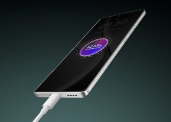 ชมคลิป realme โชว์เทคโนโลยีชาร์จเร็ว 300W ชาร์จถึง 17% ในเวลา 35 วินาที