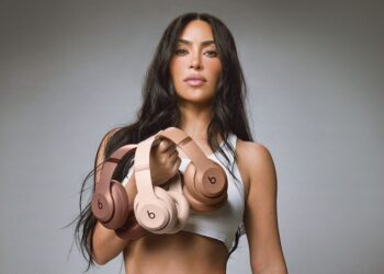 Beats Studio Pro เปิดตัวเฉดสีใหม่ Moon, Dune และ Earth จาก Kim Kardashian เซเลปคนดังสายแฟชัน