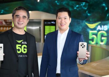 OPPO เปิดตัว OPPO Find X8 Series สมาร์ตโฟนมาตรฐานแฟลกชิปที่เหนือกว่ามอบประสบการณ์ซูมที่ดีที่สุด พร้อมจับมือ AIS มอบโปรโมชันสุดพิเศษในราคาเริ่มต้น 18,999 บาท