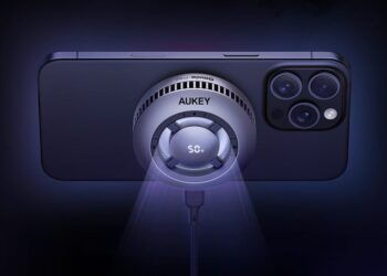 AUKEY MagFusion GameFrost Magnetic Active Cooling Wireless Charger วางจำหน่ายแล้ว ราคาราว 1,590 บาท