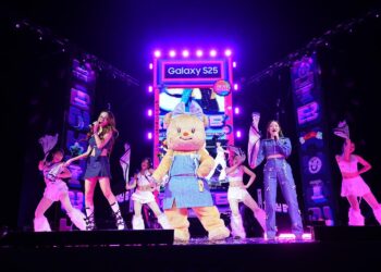 ซัมซุงเปิดตัว Galaxy S25 Series สุดยิ่งใหญ่ในไทย โชว์ความเก่ง Galaxy AI  ผู้ช่วยส่วนตัวคนใหม่ ผ่านงานดนตรี ร่วมกับคนดัง #TeamGalaxy ในงาน “Here AI am Music Fest” 
