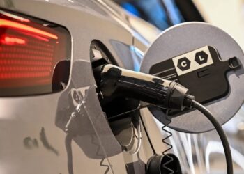 BYD เปิดตัวเทคโนโลยีชาร์จเร็ว 1000kW ชาร์จไวกว่า Tesla ถึง 2 เท่า