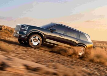 ZEEKR 9X เอสยูวีเรือธง และ Lynk & Co 900 เปิดตัวครั้งแรกในงาน Shanghai Auto Show 2025