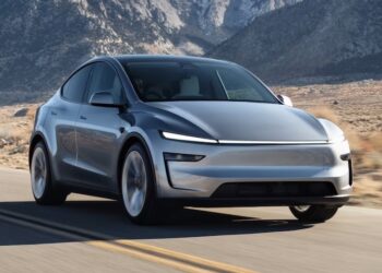 Tesla วางจำหน่าย New Model Y รุ่นมาตรฐาน ราคาถูกลง 50,000 บาท เมื่อเทียบกับ Launch Series