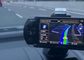 PSP ถูกใช้เป็น GPS ในรถยนต์ จนเจ้าของ Nintendo Switch อยากได้ระบบนำทางบ้าง