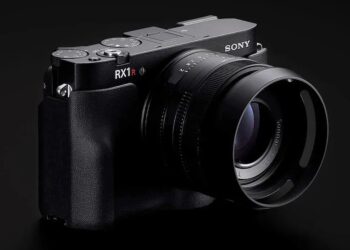 Sony เปิดตัวกล้องคอมแพคฟูลเฟรม RX1R III ถือเป็นการอัปเกรดในรอบ 10 ปี