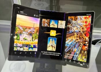 ประธาน Samsung ยืนยัน!! สมาร์ทโฟนจอพับ 3 ทบ รุ่นแรกของบริษัท จะเปิดตัวภายในปีนี้