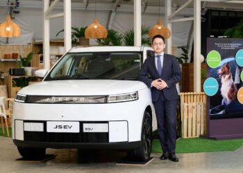 JAECOO 5 EV รถไฟฟ้า 100% เปิดตัวทางการในไทย เริ่มต้นที่ 549,000 บาทรุ่น Long Range Dynamic และ 599,000 บาท สำหรับรุ่น JAECOO 5 EV Long Range Max