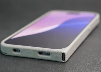 OBSOLESS เปิดตัวเคส iPhone ที่มาพร้อมพอร์ต USB-C สำหรับ iPhone รุ่นเก่าที่ยังใช้ Lightning