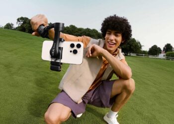 อาร์ทีบีฯ เปิดตัว Hohem iSteady V3 Ultra กิมบอลอัจฉริยะรุ่นล่าสุด ยกระดับการถ่ายทำด้วยเทคโนโลยี Multimodal AI Tracker ราคา 5,990 บาท 