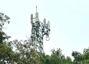 ทรู สนับสนุนภาครัฐและกองทัพไทย เสริมสัญญาณสื่อสาร 5G-4G-3G บนคลื่น 2100 MHz ไปยังภูมะเขือได้สำเร็จ