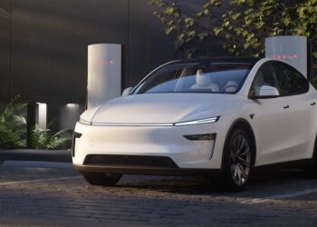 ศูนย์ Tesla ประเทศไทย งดรับบริการรถ Tesla ที่ซื้อมาจากผู้นำเข้าอิสระ