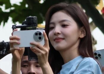 ภาพหลุด realme GT8 Pro เครื่องจริง ก่อนเปิดตัวในเดือนตุลาคมนี้