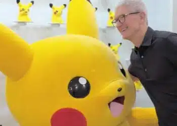 Tim Cook แชร์ภาพร่วมกับ Pikachu ระหว่างเดินทางไปเยือนญี่ปุ่น เพื่อเปิด Apple Ginza อีกครั้ง