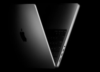 Apple เผยโฉม MacBook Pro รุ่น 14 นิ้วใหม่ ที่ขับเคลื่อนด้วยชิป M5 ราคาเริ่มต้นที่ 54,900 บาท มีให้เลือกสีดำสเปซแบล็ค และสีเงิน พร้อมเริ่มวางจำหน่ายในประเทศไทยเร็วๆนี้