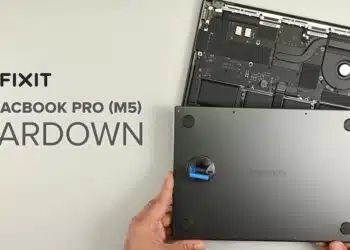 MacBook Pro ชิป M5 ถูกแกะเครื่องให้ชมแล้ว พบแบตเตอรี่ใหญ่ขึ้นเล็กน้อย