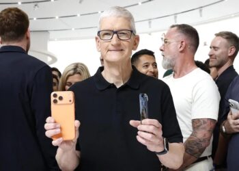 Bloomberg ยืนยัน Apple จะเปิดตัว iPhone รุ่นใหม่ ปีละ 2 ครั้ง ในช่วงฤดูใบไม้ร่วงและฤดูใบไม้ผลิ