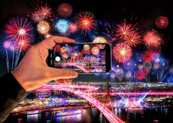 ทรู เผยเคาต์ดาวน์ปีม้าคึกคัก นทท. จีน–ออสเตรีย เยือนไทยสูงสุดบนเครือข่ายทรูมูฟ เอช–ดีแทค ดาต้าไอคอนสยามพุ่ง 300% รับกระแส “มาร์ค ต้วน” ศิลปินไอคอนิกระดับโลกร่วมเวที