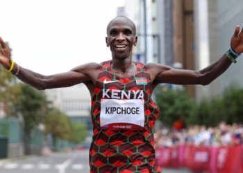 HUAWEI จับมือ “Eliud Kipchoge” ตำนานนักวิ่งมาราธอนระดับโลก เตรียมเปิดตัว HUAWEI WATCH GT Runner รุ่นใหม่ สู่ยุคใหม่ของการวิ่งอย่างชาญฉลาด