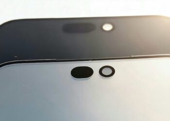 ภาพหลุด Screen Cover ของ iPhone 18 Pro เผยให้เห็น Dynamic Island ขนาดเล็กลงกว่าเดิม