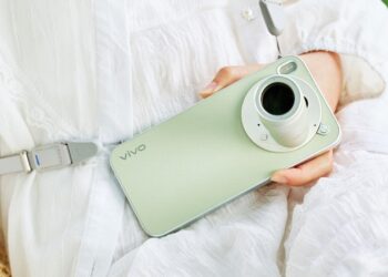 เผยสเปกกล้อง vivo S70 รองรับชุดเลนส์เสริม Teleconverter