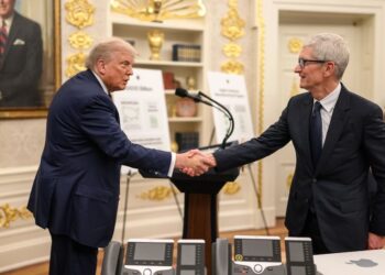 Apple ตกลงใช้ชิปของ Intel หลังจากถูกกดดันจากรัฐบาล Donald Trump