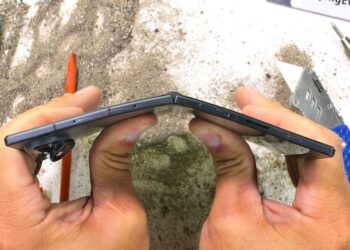 Samsung Galaxy Z Fold8 ถูกทดสอบความทนทาน และชำแหละเครื่องให้ดูภายในทั้งหมด