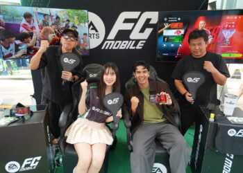 AIS ZEED 5G รวมพลเกมเมอร์รุ่นใหม่กลางสยาม กับ “AIS ZEED 5G KICK OFF DAY” ปลุกพลังคอมมูนิตี้สายเกมบอล ต่อยอด Passion สู่เส้นทาง E-Sports 